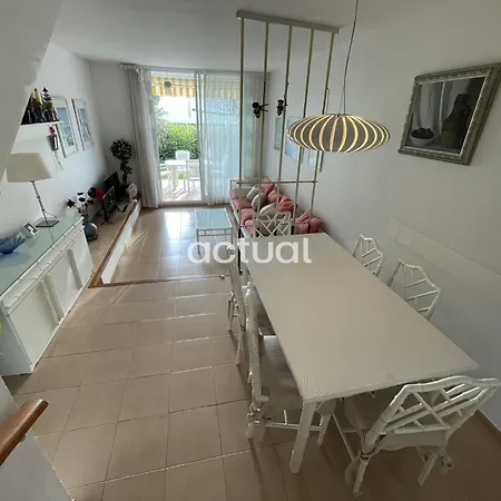 Casa Orquidias 27 Holiday home
